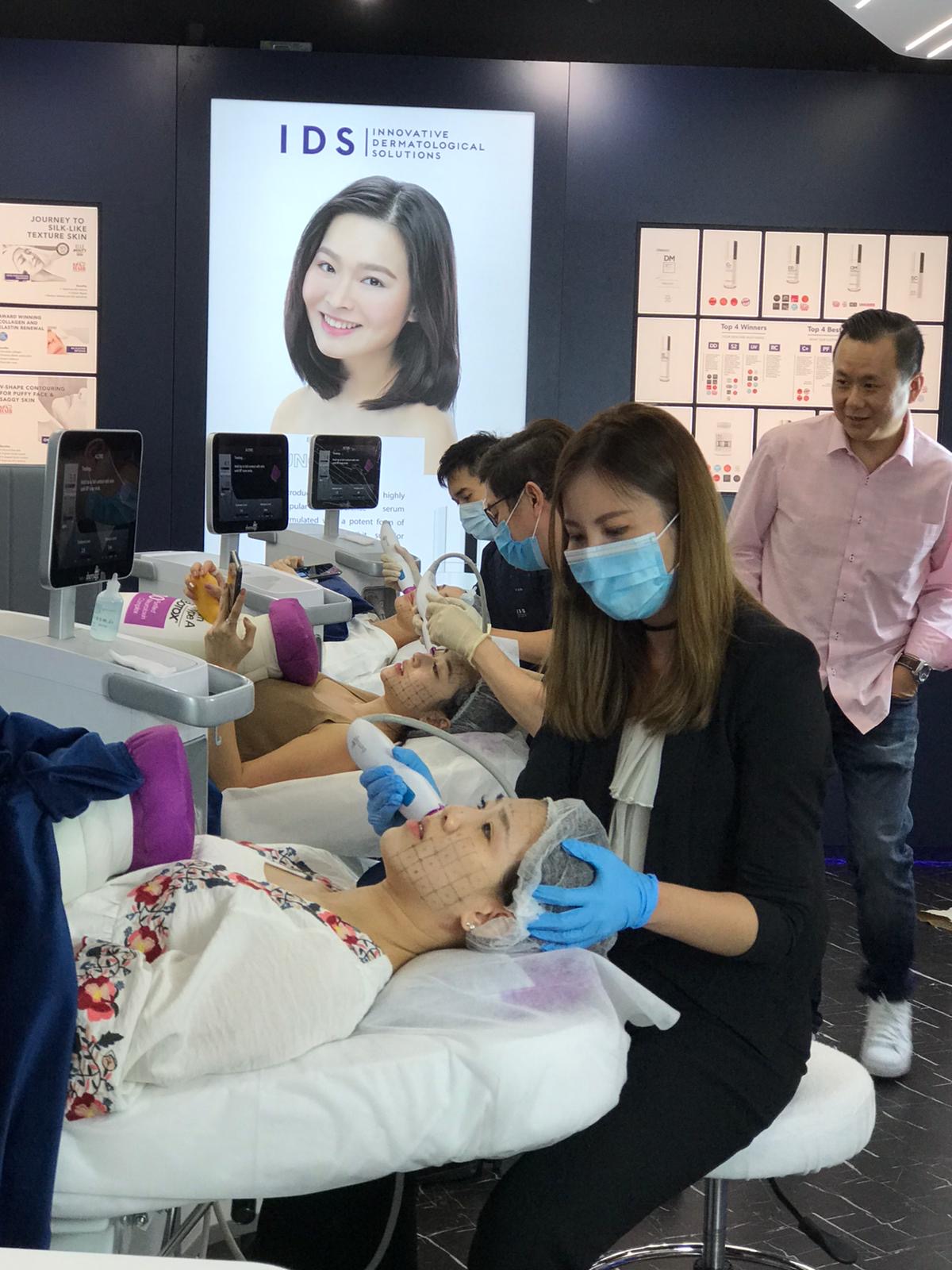 Facial Contouring Month
